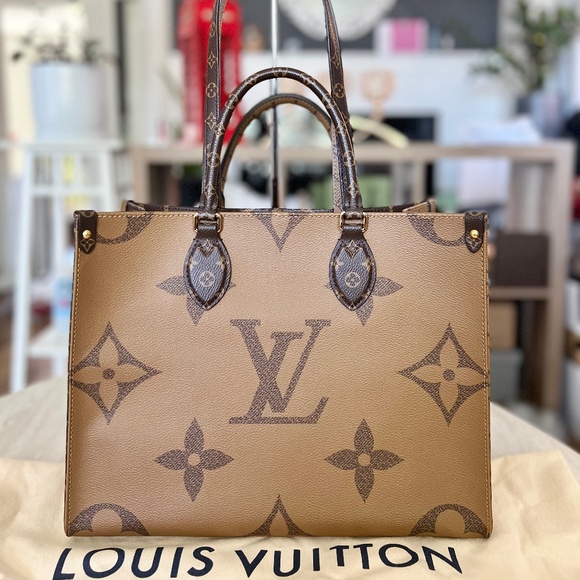 ❌SOLD❌Louis Vuitton On the Go MM Tote Bag - Picture 1 of 12